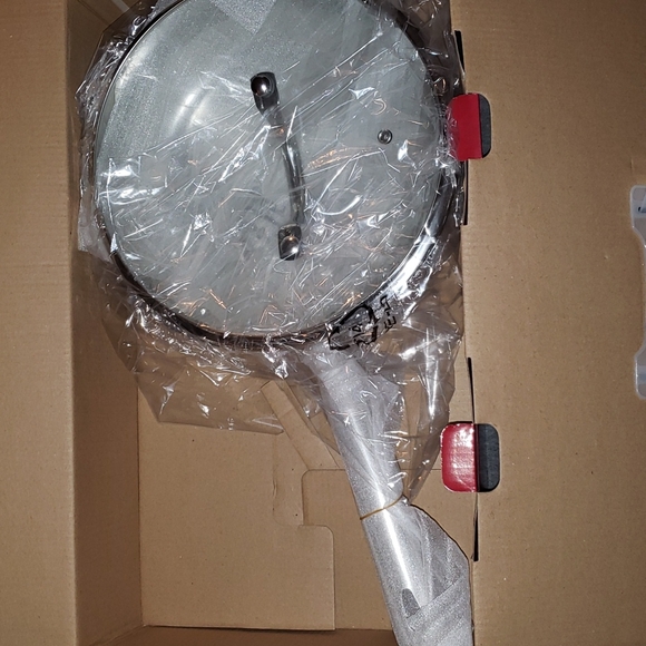 Parini 9.5" Chicken Fryer with Lid - Picture 7 of 10